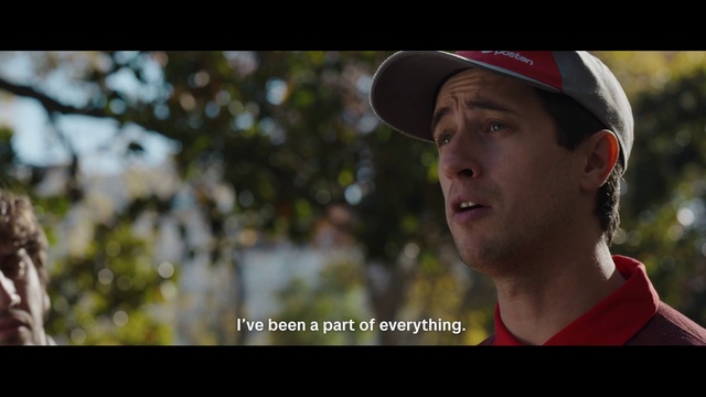 Video Reference: Forehead, Cricket cap, Eye, Flash photography, Happy, Cap, Baseball cap, Recreation, Event, Photo caption