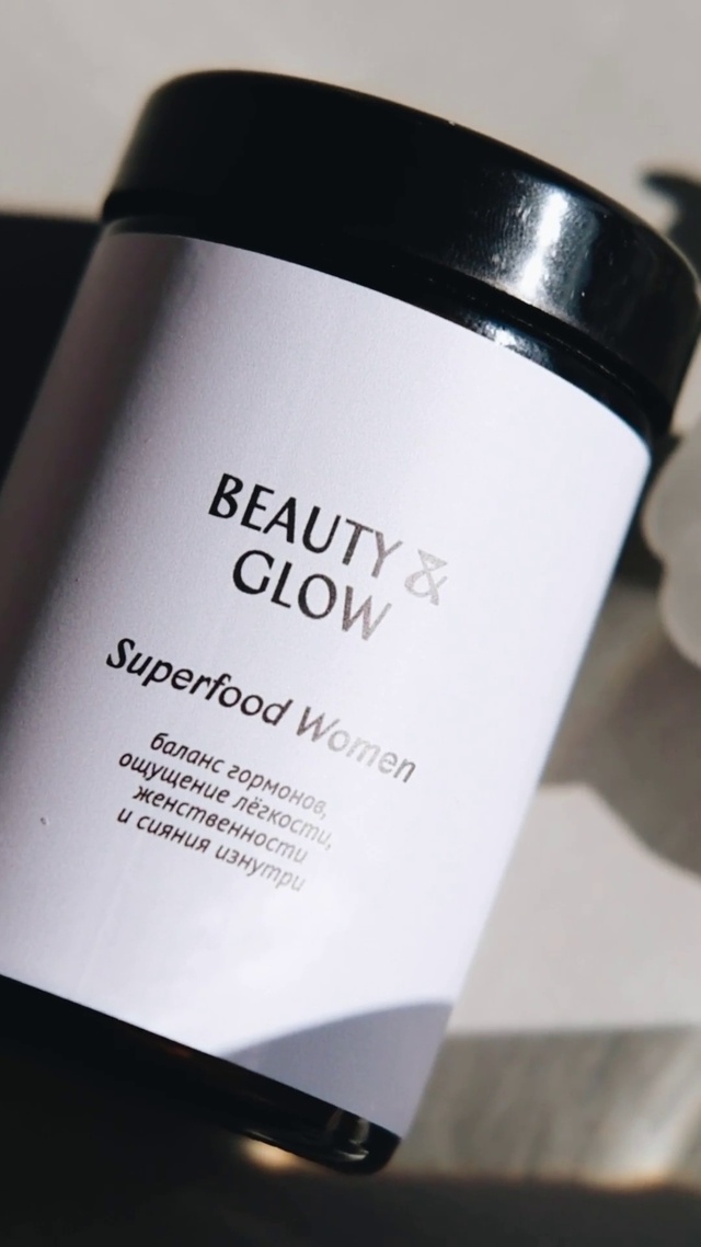 Video Reference: Bottle, Liquid, Glass bottle, Fluid, Font, Drink, Wine bottle, Wine, Alcoholic beverage, Material property