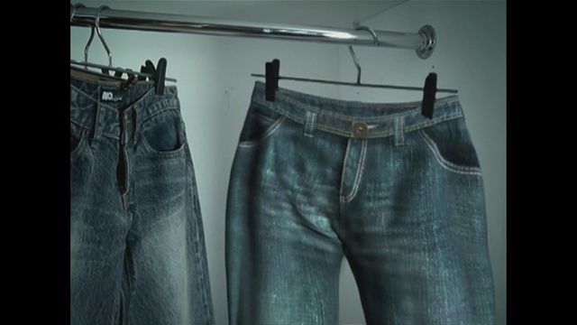 Video Reference: Jeans, Trousers, Outerwear, Textile, Sleeve, Grey, Denim, Fashion design, Pocket, Electric blue