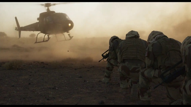 Video Reference: Aircraft, Sky, Vehicle, Military camouflage, Squad, Military helicopter, Helicopter, Military person, Marines, Helicopter rotor