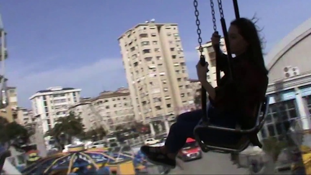 Video Reference: Sky, Building, Skyscraper, Travel, Public space, Leisure, City, Tower block, Fun, Recreation