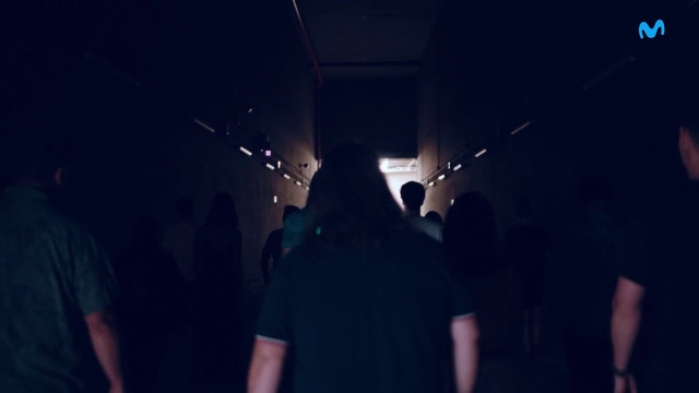 Video Reference: Sky, Purple, Entertainment, Flash photography, Music, Performing arts, Musician, Magenta, Music artist, Fun