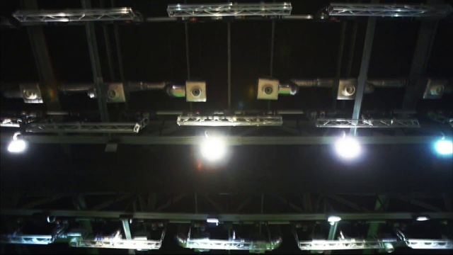 Video Reference: Light, Building, Entertainment, Musical instrument accessory, Darkness, Performing arts, Event, City, Electricity, Night