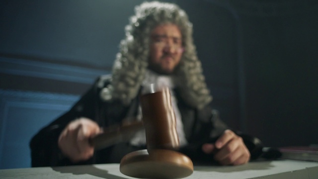 Video Reference: Hand, Smile, Gesture, Audio equipment, Spokesperson, Musician, Thumb, Snapshot, Thigh, Blond