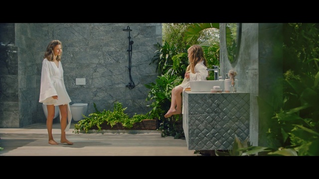 Video Reference: Plant, Fashion, Rectangle, Grass, Leisure, Wood, Adaptation, Morning, Shrub, Tree