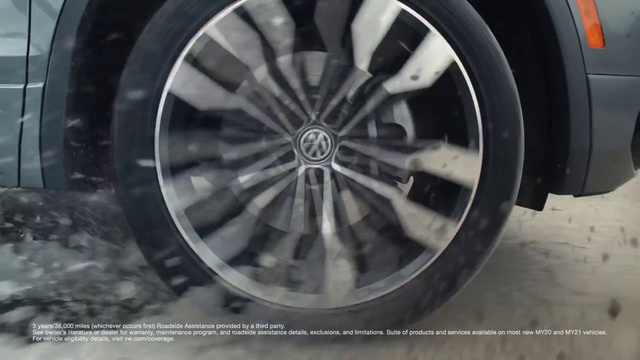Video Reference: Tire, Wheel, Car, Motor vehicle, Automotive tire, Vehicle, Synthetic rubber, Locking hubs, Automotive design, Tread