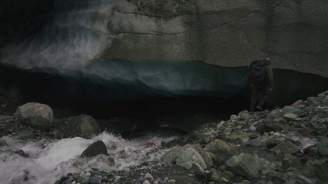 Video Reference: Water, Bedrock, Sky, Freezing, Formation, Landscape, Ice cave, Wind wave, Art, Rock