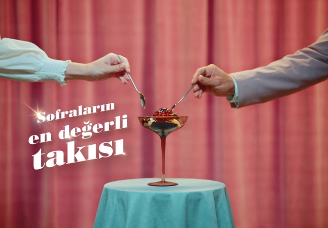 Video Reference: Green, Gesture, Red, Trophy, Table, Event, Stemware, Medal, Magenta, Award ceremony