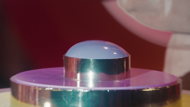 Video Reference: Purple, Pink, Material property, Magenta, Gas, Plastic, Circle, Electric blue, Fashion accessory, Drinkware