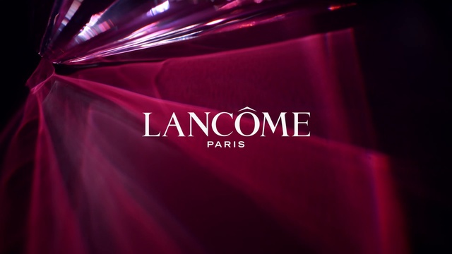 Video Reference: Purple, Petal, Violet, Pink, Font, Magenta, Material property, Rectangle, Stage, Event