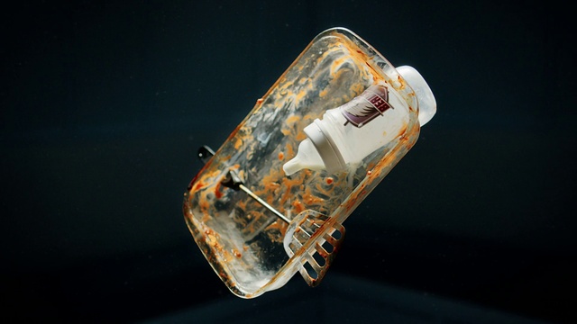 Video Reference: Automotive lighting, Amber, Automotive design, Automotive exterior, Headlamp, Glass, Font, Jewellery, Auto part, Rectangle