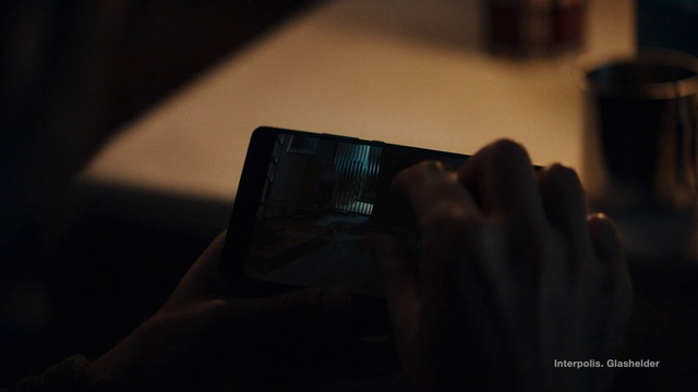 Video Reference: Hand, Gesture, Communication Device, Finger, Flash photography, Gadget, Mobile phone, Thumb, Portable communications device, Wrist