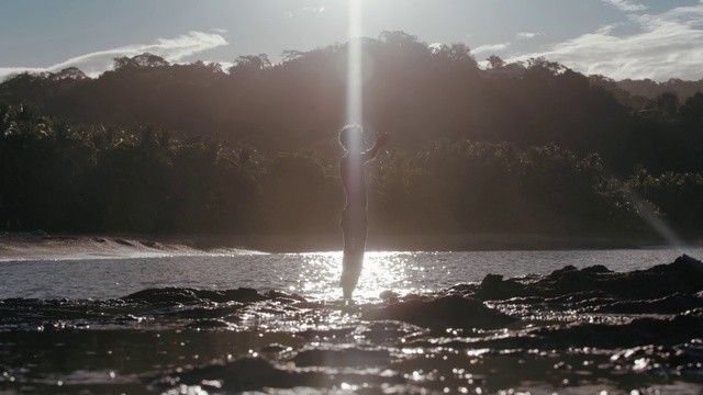 Video Reference: Water, Water resources, Atmosphere, Cloud, Sky, Light, Nature, Plant, Sunlight, Highland