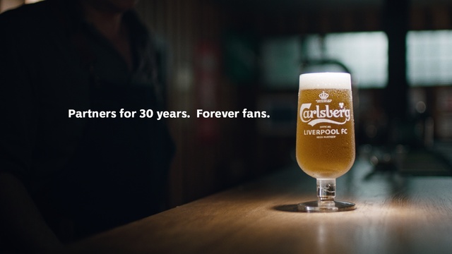 Video Reference: Beer, Tableware, Liquid, Drinkware, Stemware, Barware, Beer glass, Fluid, Cocktail, Pint glass