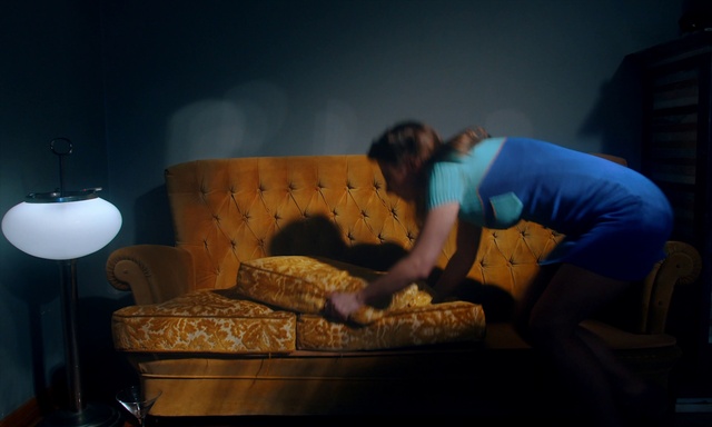 Video Reference: Comfort, Leg, Couch, Flash photography, studio couch, Flooring, Floor, Lamp, Tints and shades, Human leg