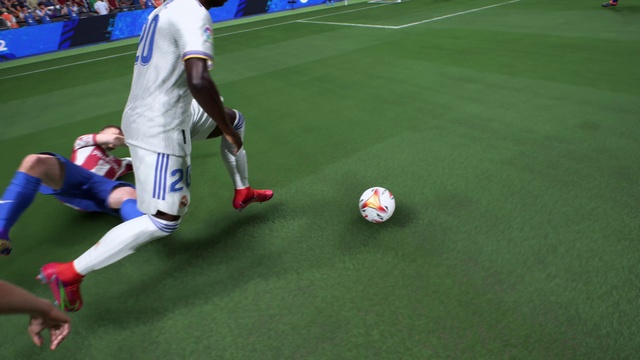 Video Reference: Sports uniform, Sports equipment, Football, Shorts, Jersey, Ball, Soccer, Player, Soccer ball, Football equipment