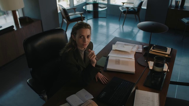 Video Reference: Table, Furniture, Chair, Comfort, Computer, Computer keyboard, Office supplies, Office equipment, Input device, White-collar worker