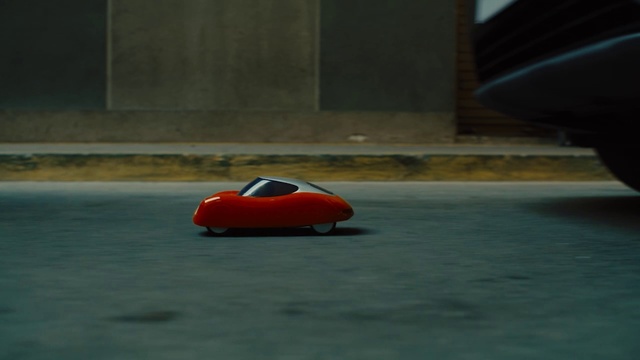 Video Reference: Tire, Automotive design, Automotive lighting, Asphalt, Road surface, Vehicle, Flooring, Hood, Composite material, Landscape