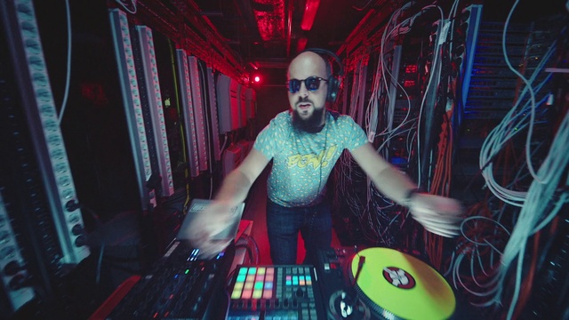 Video Reference: Purple, Flash photography, Deejay, Entertainment, Sunglasses, Music, Disc jockey, Visual effect lighting, Fun, Magenta