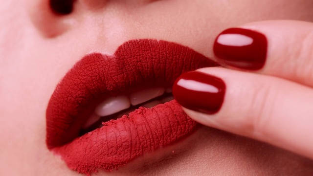 Video Reference: Nose, Skin, Head, Lip, Hand, Eye, Mouth, Eyelash, Lipstick, Human body