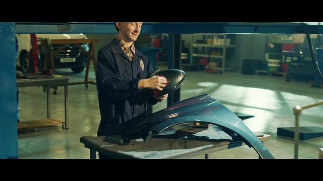 Video Reference: Hood, Motor vehicle, Automotive design, Fender, Engineering, Automotive exterior, Glass, Windshield, Bumper, Job