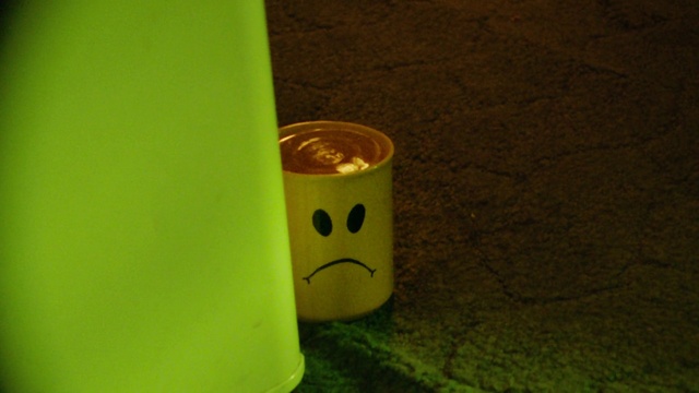 Video Reference: Drinkware, Cup, Wood, Gas, Cylinder, Beverage can, Metal, Circle, Rectangle, Cup