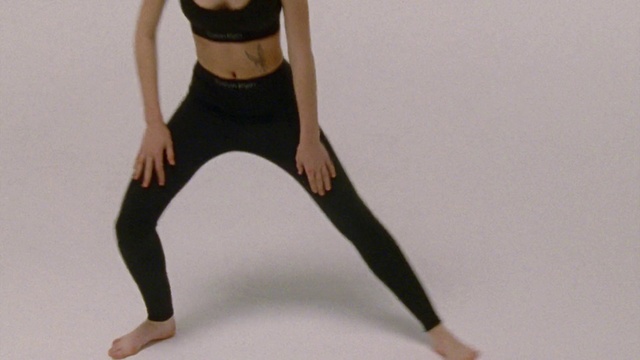Video Reference: Hand, Arm, Leg, Human body, Neck, Sleeve, Waist, Knee, Thigh, Trunk