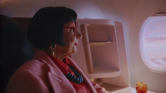 Video Reference: Glasses, Vision care, Mouth, Eyewear, Window, Magenta, Fun, Event, Room, Sitting