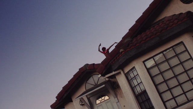 Video Reference: Sky, Window, Building, Tints and shades, Facade, Plant, City, Roof, Font, House