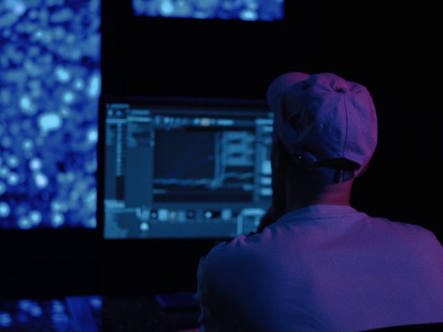 Video Reference: Computer, Personal computer, Purple, Computer keyboard, Computer monitor, Display device, Technology, Gadget, Electronic device, Space