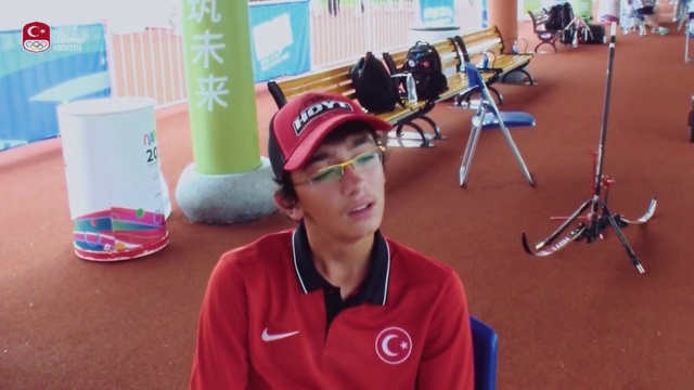 Video Reference: Bicycles--Equipment and supplies, Helmet, Bicycle clothing, Eyewear, Bicycle frame, Outdoor recreation, Goggles, Bicycle handlebar, Recreation, Leisure