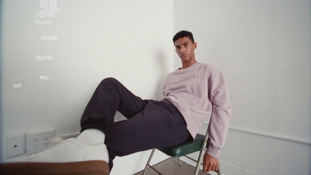 Video Reference: Glasses, Shoulder, Furniture, Comfort, Sleeve, Knee, Chair, Elbow, Thigh, Eyewear