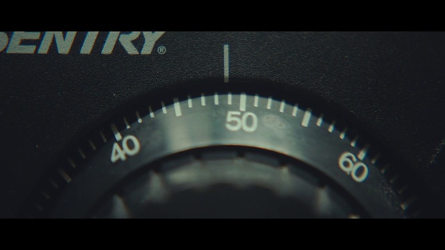 Video Reference: Font, Measuring instrument, Auto part, Electric blue, Gauge, Circle, Fashion accessory, Darkness, Tool, Number