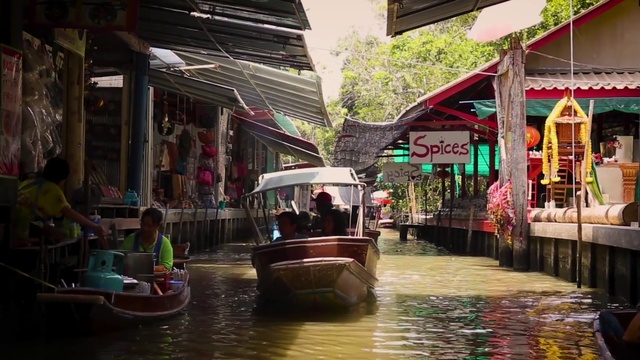 Video Reference: Water, Boat, Building, Temple, Vehicle, Watercraft, Travel, Leisure, Waterway, City