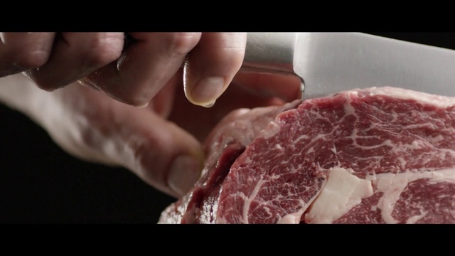 Video Reference: Food, Ingredient, Animal product, Recipe, Gesture, Cuisine, Red meat, Beef, Dish, Natural material