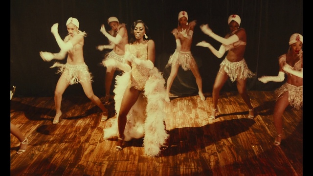 Video Reference: Dance, Entertainment, Performing arts, Flash photography, Dress, Choreography, Art, Performance art, Fashion design, Event