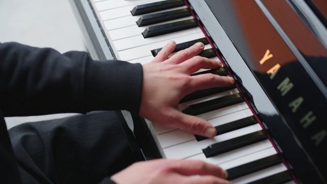 Video Reference: Hand, Musical instrument, Piano, Keyboard, Musical instrument accessory, Human body, Music, Finger, Line, Nail