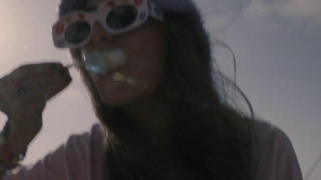 Video Reference: Nose, Glasses, Vision care, Goggles, Sunglasses, Eyewear, Human body, Jaw, Gesture, Facial hair