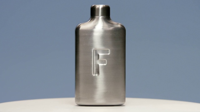 Video Reference: Bottle, Liquid, Fluid, Cylinder, Water bottle, Gas, Vacuum flask, Electric blue, Metal, Titanium