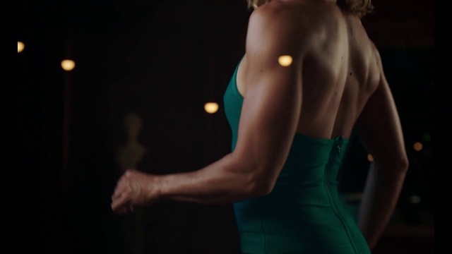 Video Reference: Flash photography, Dress, Gesture, Waist, Thigh, Performing arts, Entertainment, Sportswear, Dance, Elbow