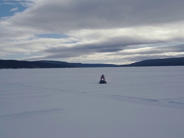 Video Reference: Cloud, Sky, Water, Mountain, Lake, Ice cap, Snow, Slope, Landscape, Horizon