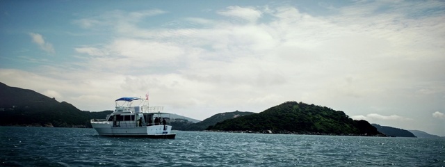 Video Reference: Water, Cloud, Sky, Boat, Watercraft, Mountain, Vehicle, Coastal and oceanic landforms, Lake, Horizon