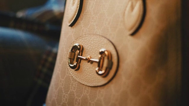 Video Reference: Brown, Wood, Door, Jewellery, Circle, Font, Metal, Close-up, Door handle, Auto part