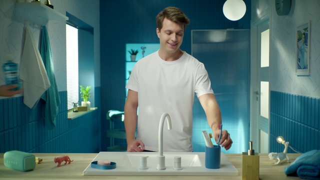 Video Reference: Countertop, Blue, Smile, Cabinetry, Tap, Sleeve, Kitchen, Table, Cooking, Tableware