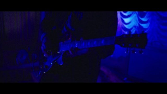 Video Reference: Guitar, String instrument, Musical instrument, Purple, Blue, Guitar accessory, Musical instrument accessory, Guitarist, String instrument accessory, Entertainment