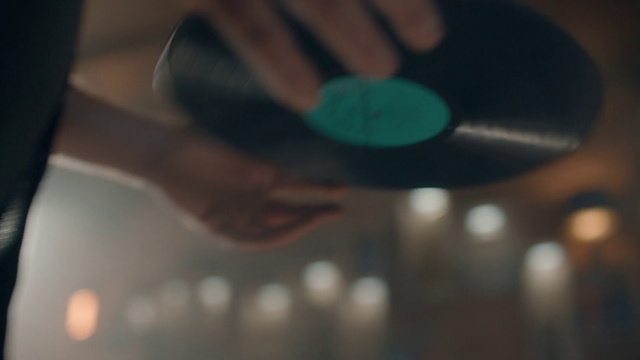 Video Reference: Gesture, Finger, Font, Material property, Gas, Tints and shades, Circle, Electric blue, Nail, Darkness