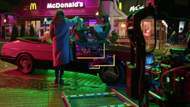 Video Reference: Wheel, Tire, Green, Motor vehicle, Vehicle, Light, Purple, Mode of transport, Car, Automotive lighting