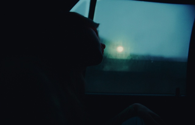 Video Reference: Automotive lighting, Window, Sky, Automotive mirror, Sunglasses, Rear-view mirror, Tints and shades, Vehicle door, Auto part, Automotive exterior