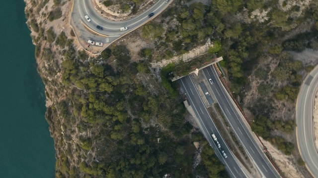 Video Reference: Water resources, Property, Plant, Car, Tree, Land lot, Building, Urban design, Landscape, Residential area