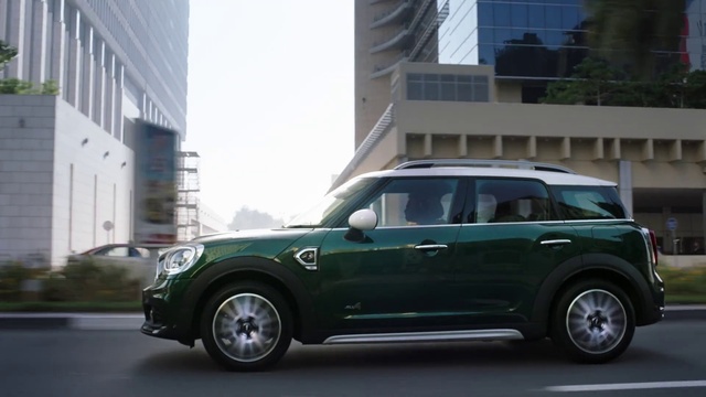 Video Reference: Wheel, Car, Vehicle, Land vehicle, Tire, Hood, Automotive tire, Window, Motor vehicle, Building